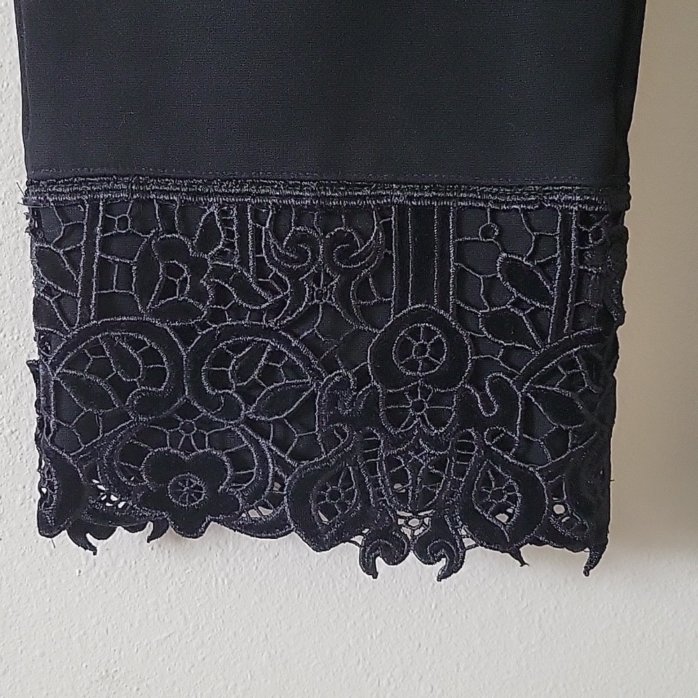 Chico's Black Ponte So Slimming Juliet Lace Hem Ankle Pants Size 18 - Picture 5 of 7